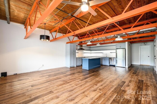 Building Photo - 1001 West Ave NW