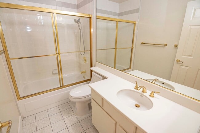 Building Photo - 2801 Cozumel Cir