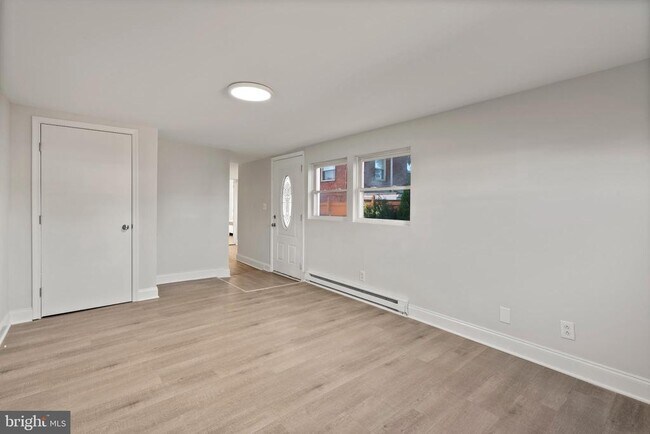 Building Photo - 8604 Chestnut Oak Rd