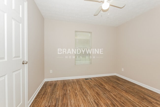 Building Photo - 10445 Ivygate Ave