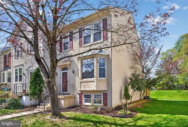Building Photo - 6142 Joust Ln