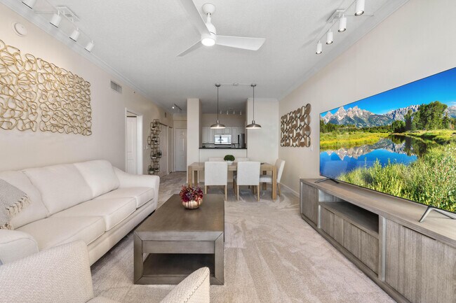 Building Photo - 651 Okeechobee Blvd