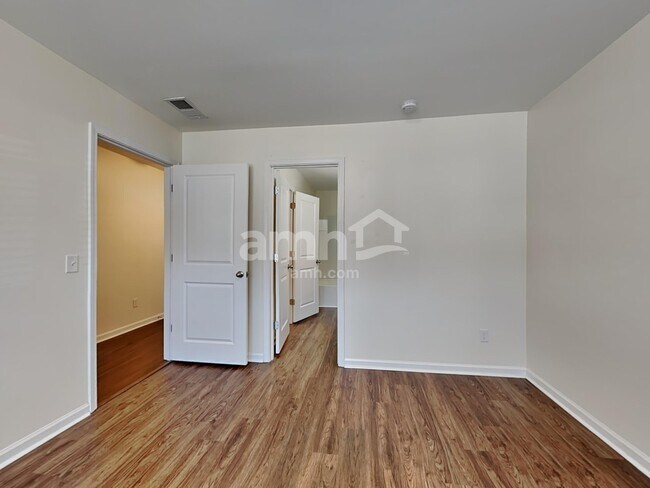 Building Photo - 110 Orion Way