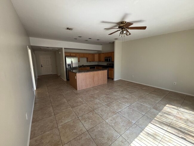 Building Photo - 4154 N Fortune Loop