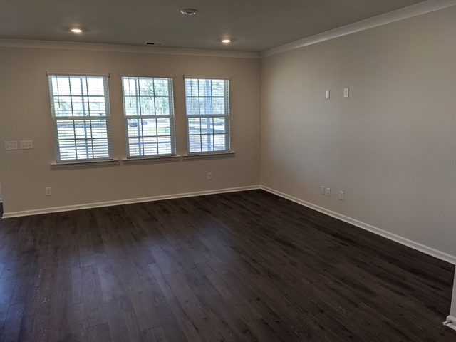 Building Photo - 1202 Seedling Dr