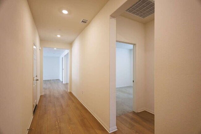 Building Photo - 19439 Seeding Palace Cir