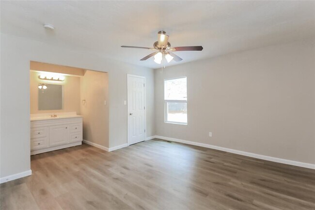 Building Photo - 1207 Boyd St