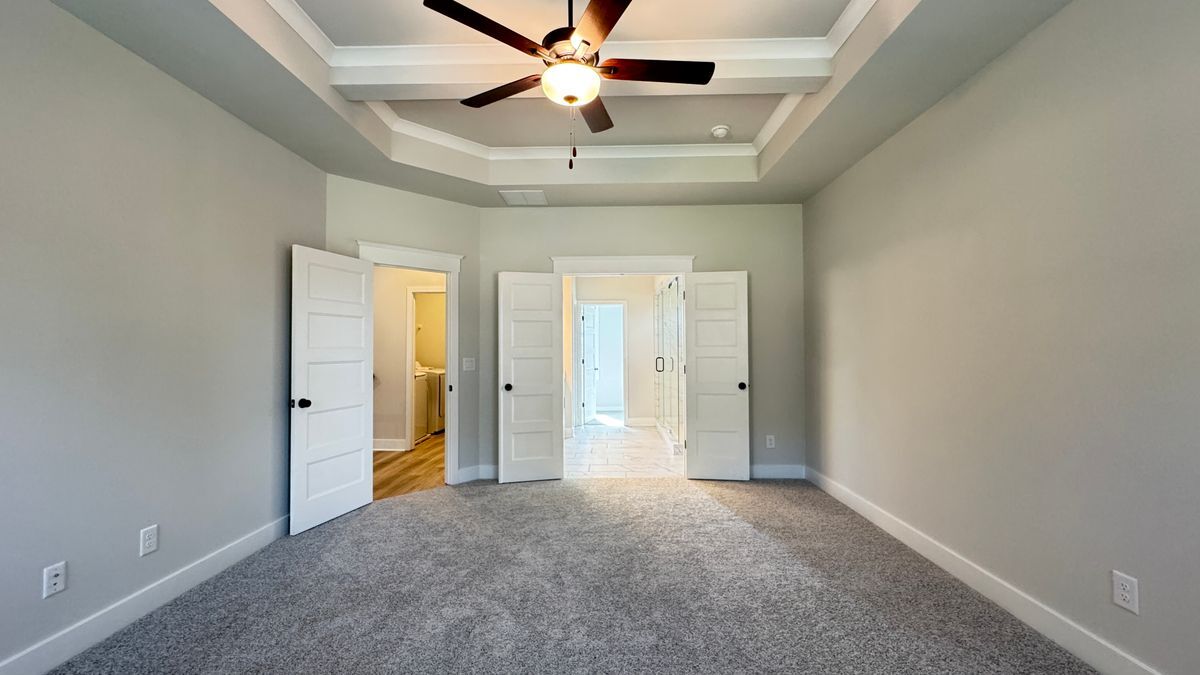 Building Photo - 5343 Milford Dr