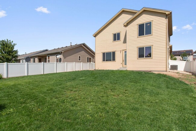 Building Photo - 4406 Cypress St