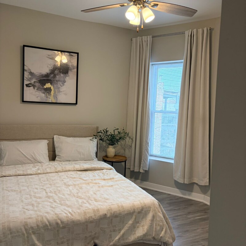 Building Photo - 4753 S St Lawrence Ave