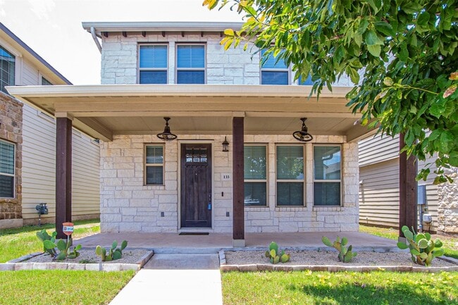 Primary Photo - 133 Buckthorn Dr