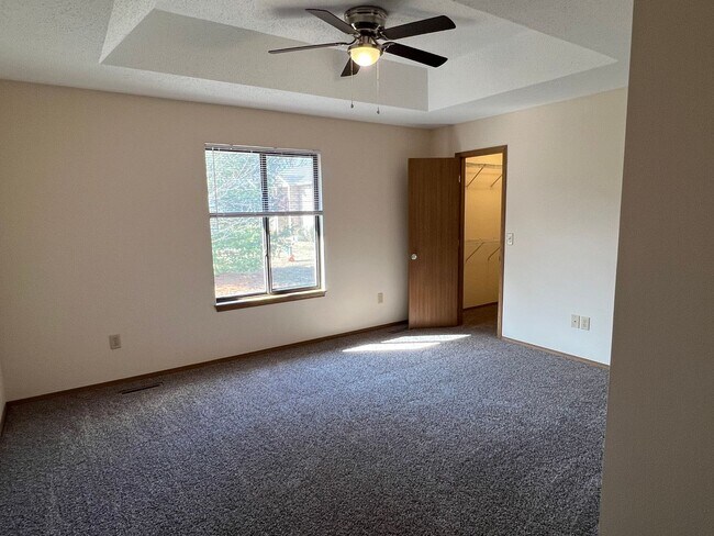 Building Photo - South Springfield Rental