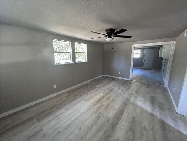 Building Photo - 5734 Grant Ave