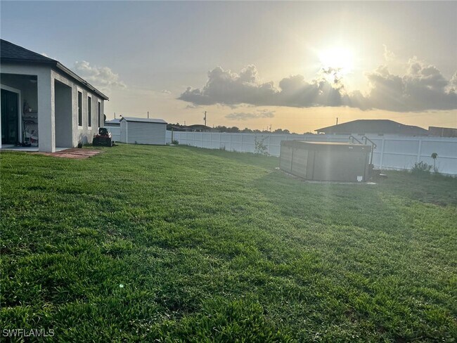 Building Photo - 1107 Capri Cir