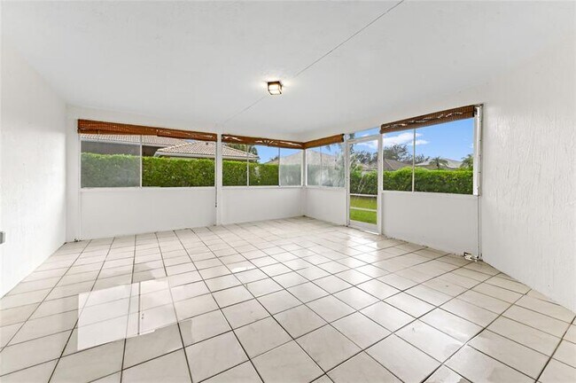 Building Photo - 5606 NW 109th Way