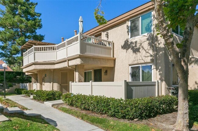 Primary Photo - 25652 Rimgate Dr