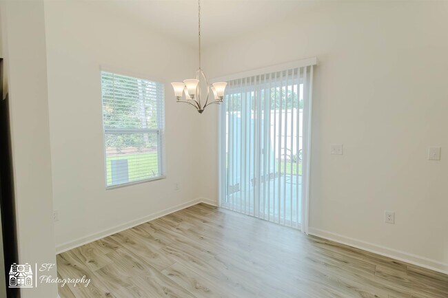 Building Photo - 151 Crescent Wy