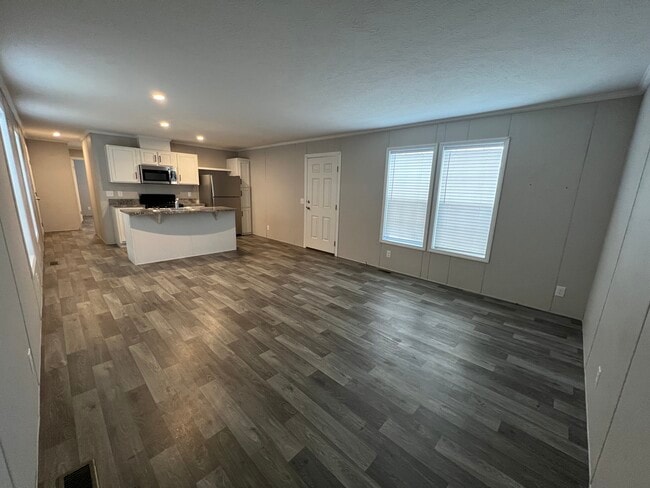 Building Photo - 38058 Pardo Dr