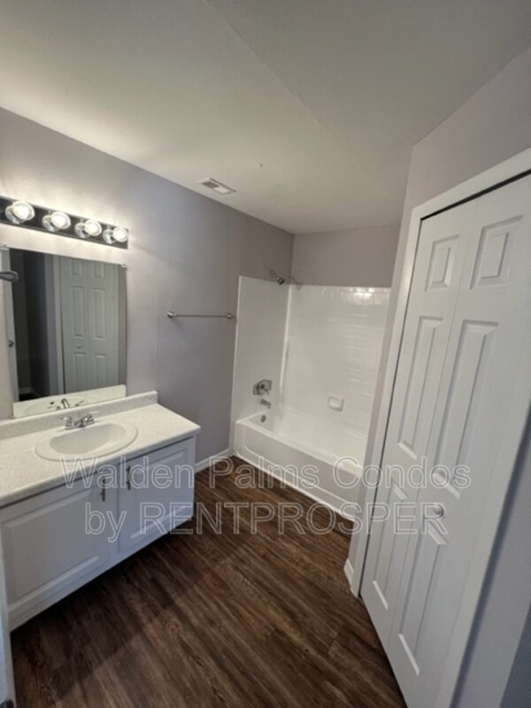 Building Photo - 4732 Walden Cir