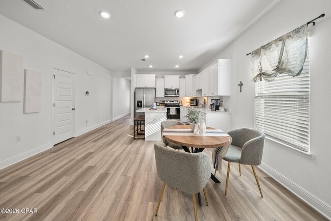 Building Photo - 118 Butler Cv