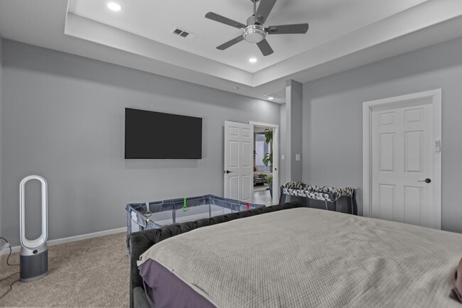 Building Photo - 12029 W Palomino Dr