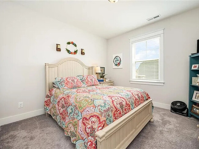 Building Photo - Earn Wealth While Leasing - Like a Homeown...