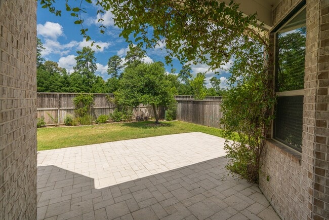 Building Photo - 87 Bloomhill Pl
