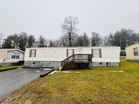 Building Photo - Mobile Home