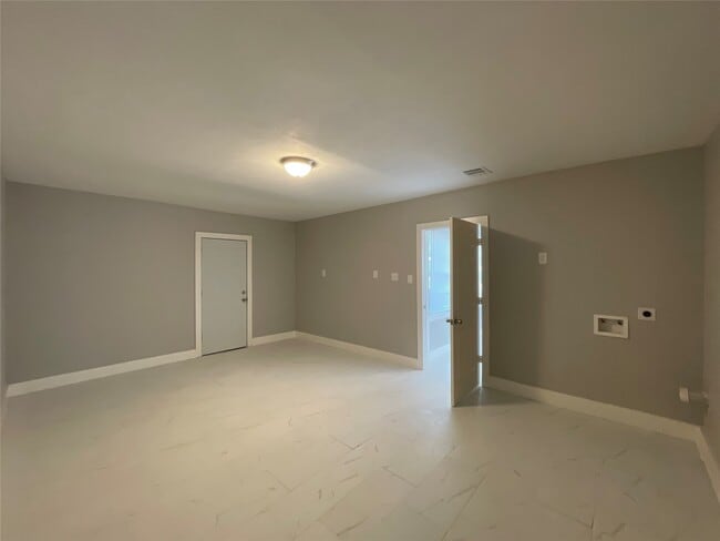 Building Photo - 19506 Old Galveston Rd