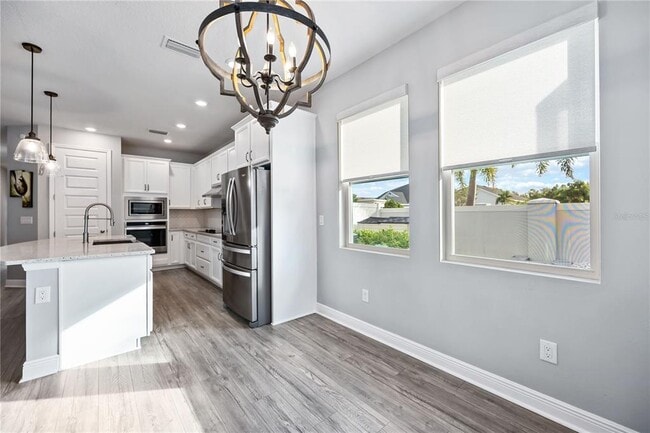 Building Photo - 3926 Sunshine Pine Ave