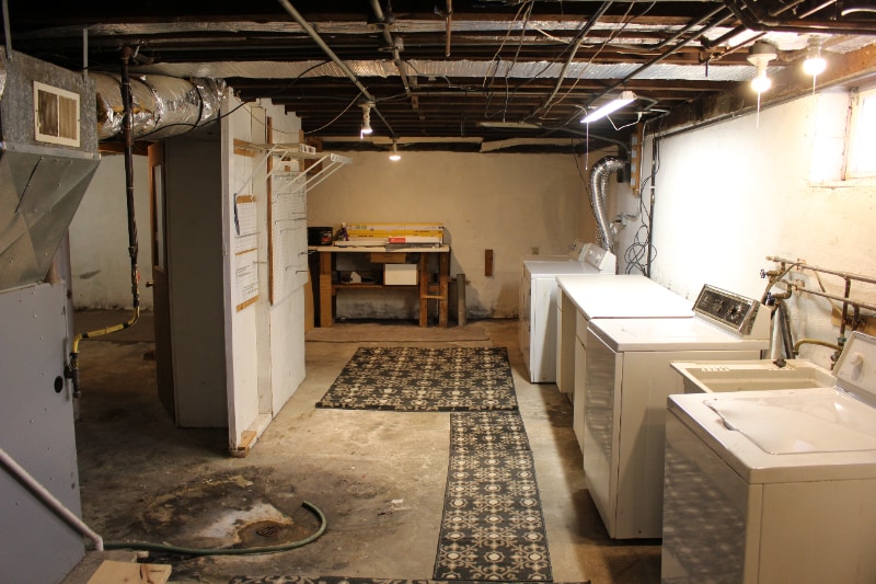 Building Photo - 6703 35th Ave