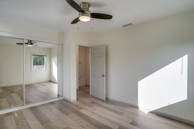 Building Photo - 11310 Argan Ave