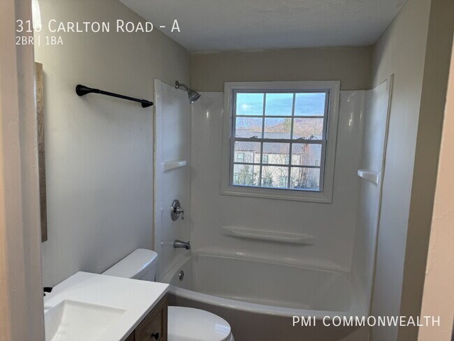 Building Photo - 316 Carlton Rd