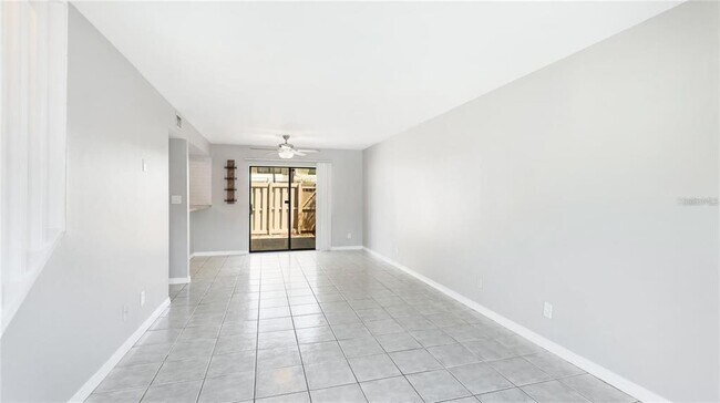 Building Photo - 4001 S Beneva Rd