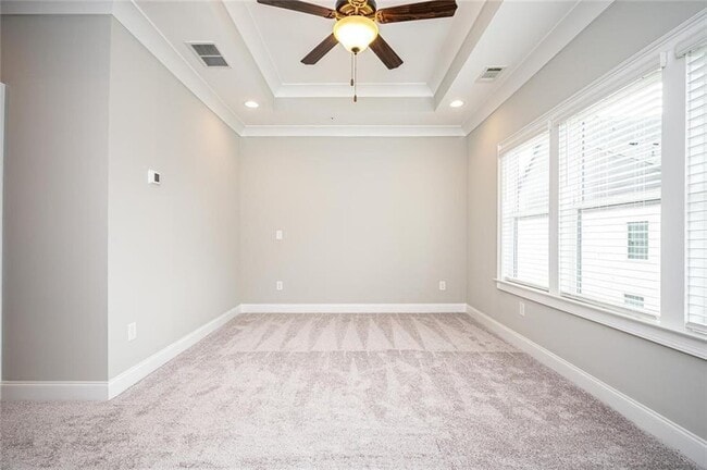 Building Photo - 6655 Sterling Dr