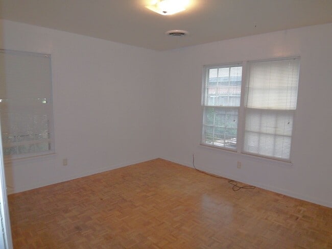 Building Photo - 4612 Buffalo Trail