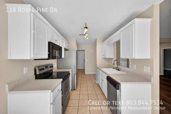 Building Photo - 118 Royal Pine Dr