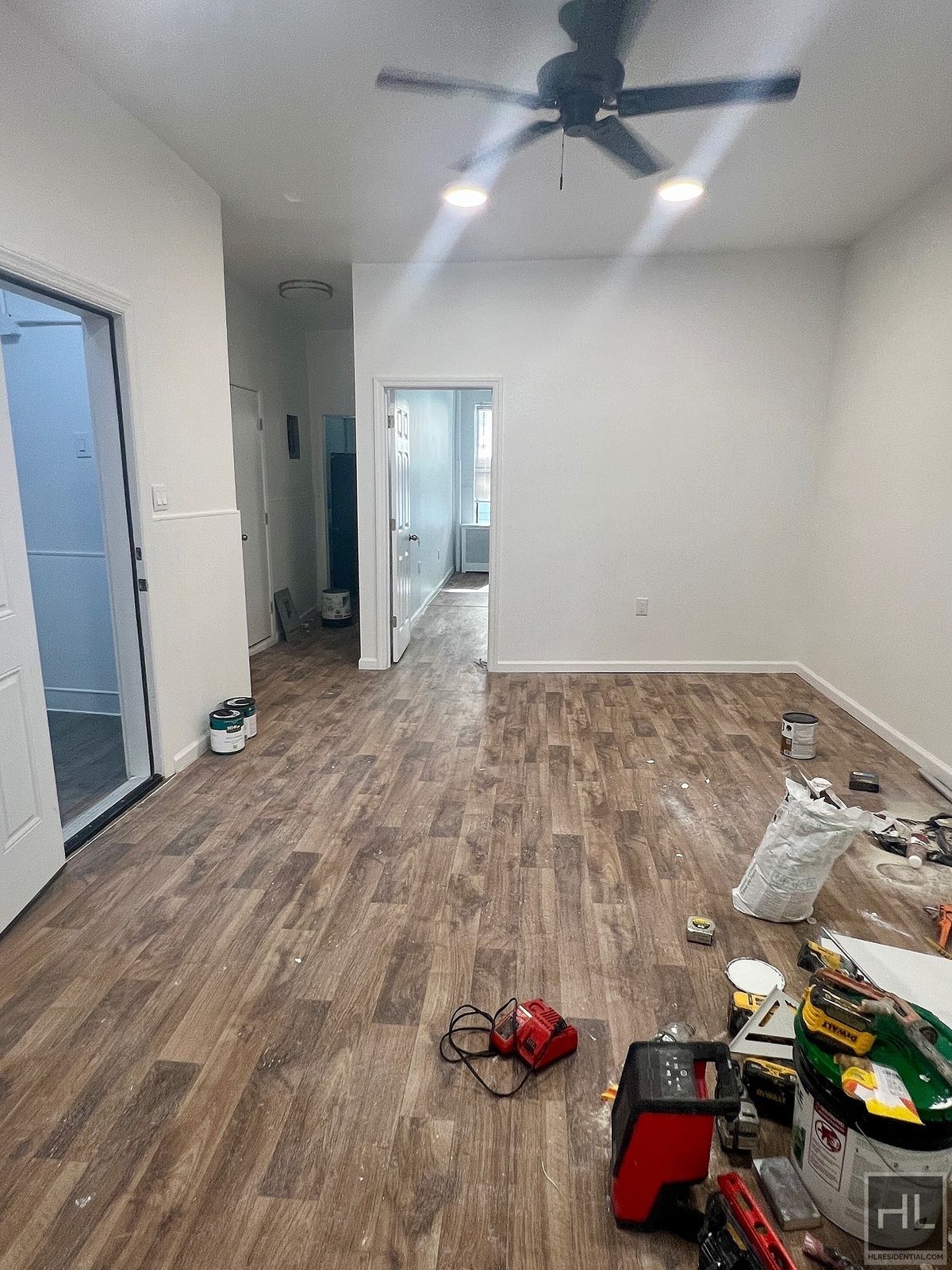 Building Photo - 3BR 1BA Sunny & Renovated w/ Shared Backyard In Flatbush