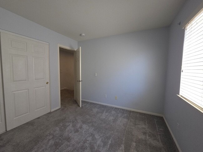 Building Photo - Gorgeous Upgraded Sabre Springs Home