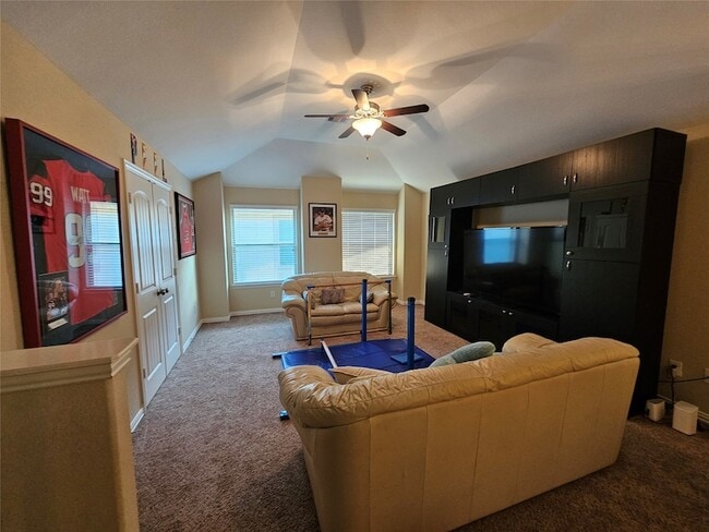 Building Photo - 402 Stockport Dr