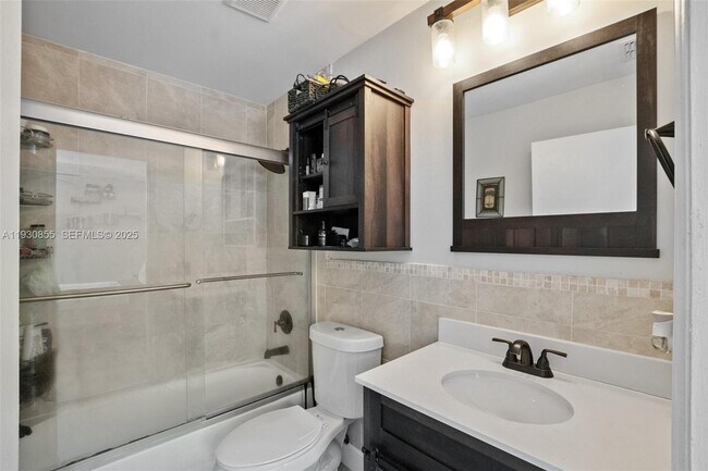 Building Photo - 15770 SW 104th Terrace