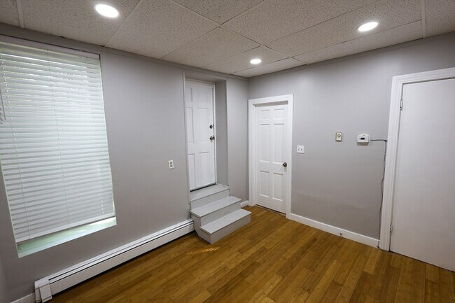 Building Photo - 43 Coleman St