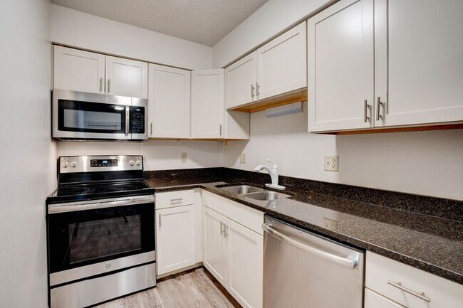 Building Photo - $1,050 | 2 Bedroom, 1 Bathroom Apartment | No Pets | Available for August 1st, 2026 Move In!