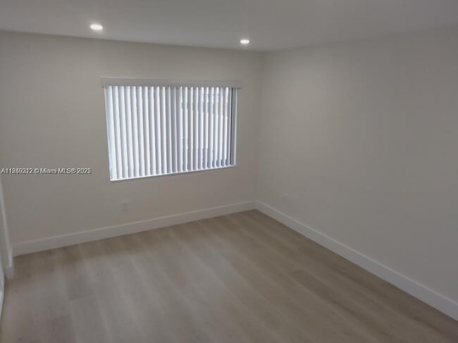 Building Photo - 12267 SW 113th Ln