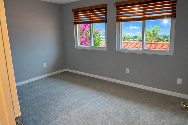 Building Photo - Harwell Drive