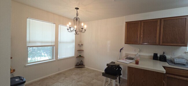 Building Photo - Northeast San Antonio 5-Bedroom off Judson...