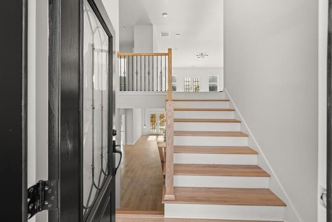 Building Photo - 4400 Ross Estates Ct SW