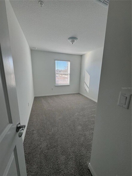 Building Photo - 11318 Nona Sound St