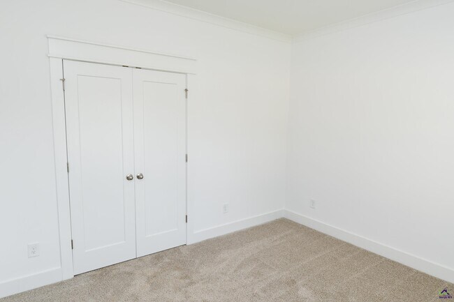 Building Photo - 114 Haven Way