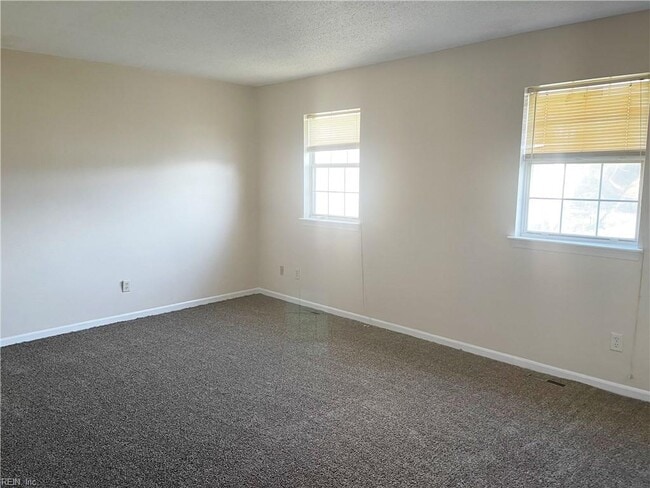 Building Photo - 3601 Wetherington Dr